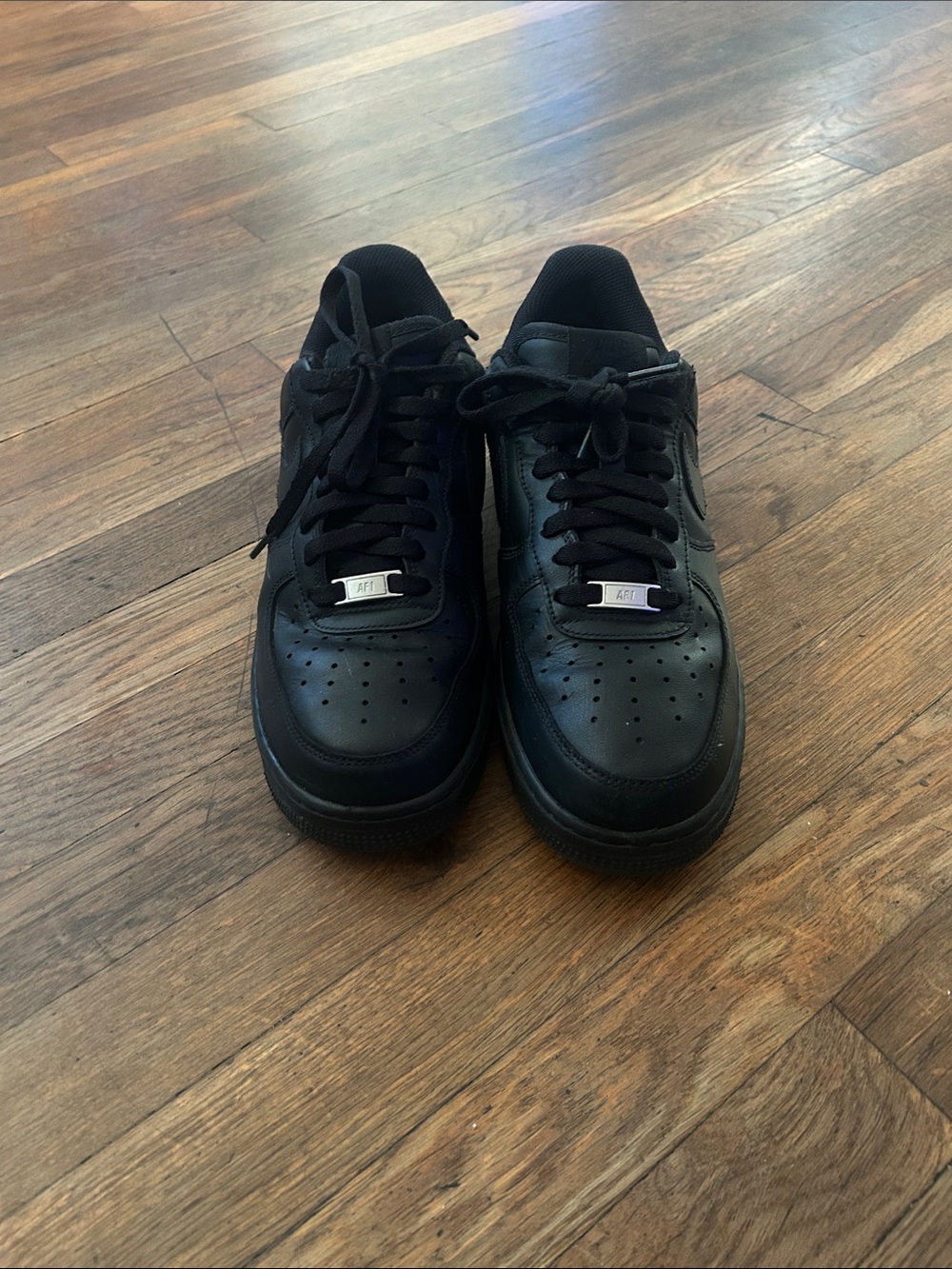Nike Black Low-Top Leather Sneakers